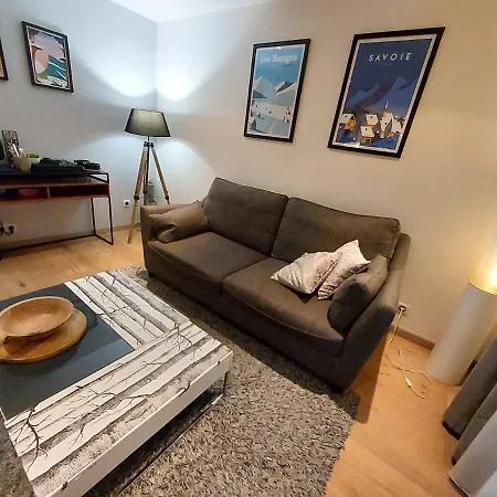 Boigne Sweet Apartment